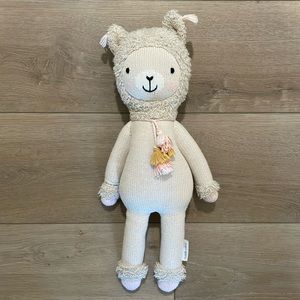 cuddle + kind Lola the llama 20 inches